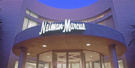 neiman marcus oakbrook mall.